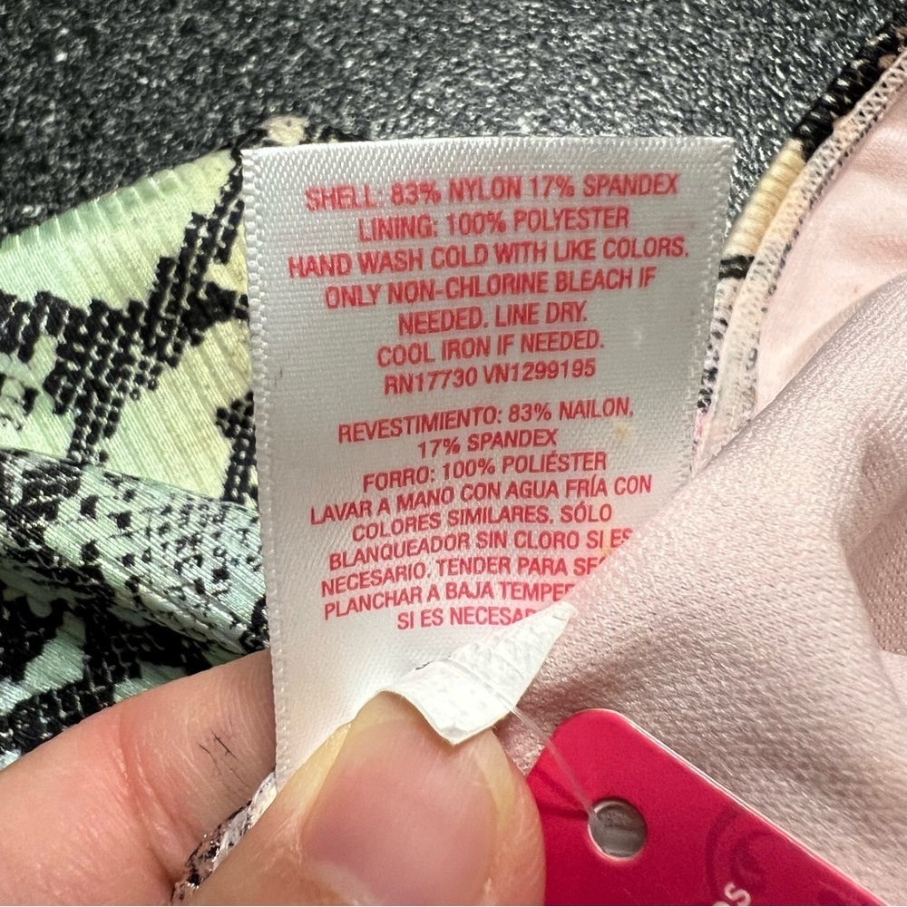 ❤️3/$15 NWT Xhilaration Multicolor Snake Print Bikini Bottom (S) - Picture 5 of 5